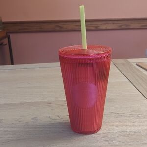 Starbucks Pleated Iridescent Magenta Pink Grande Cold Cup With Yellow Straw